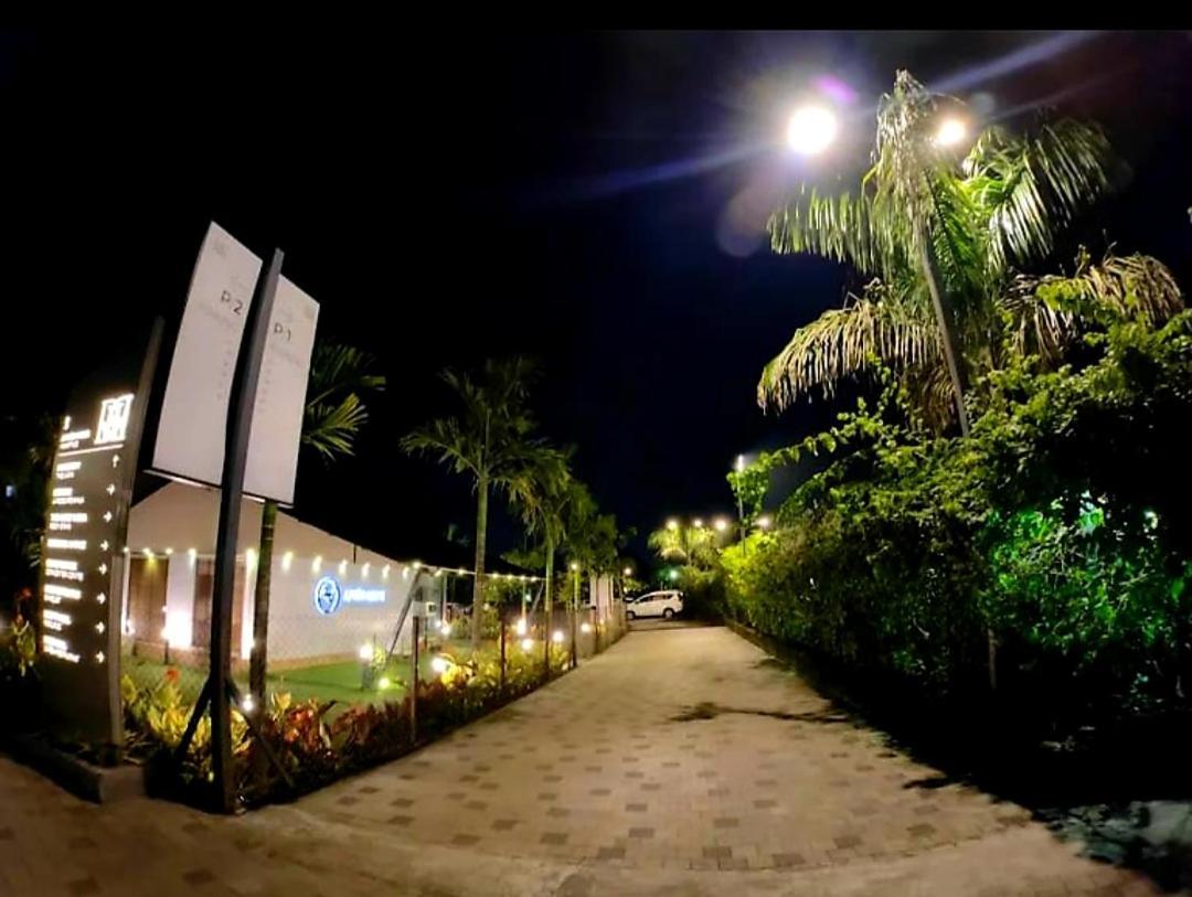 The Democracy Hotel & Resorts Nashik Ngoại thất bức ảnh