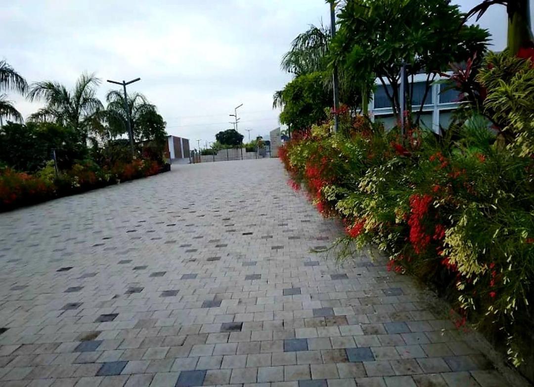 The Democracy Hotel & Resorts Nashik Ngoại thất bức ảnh